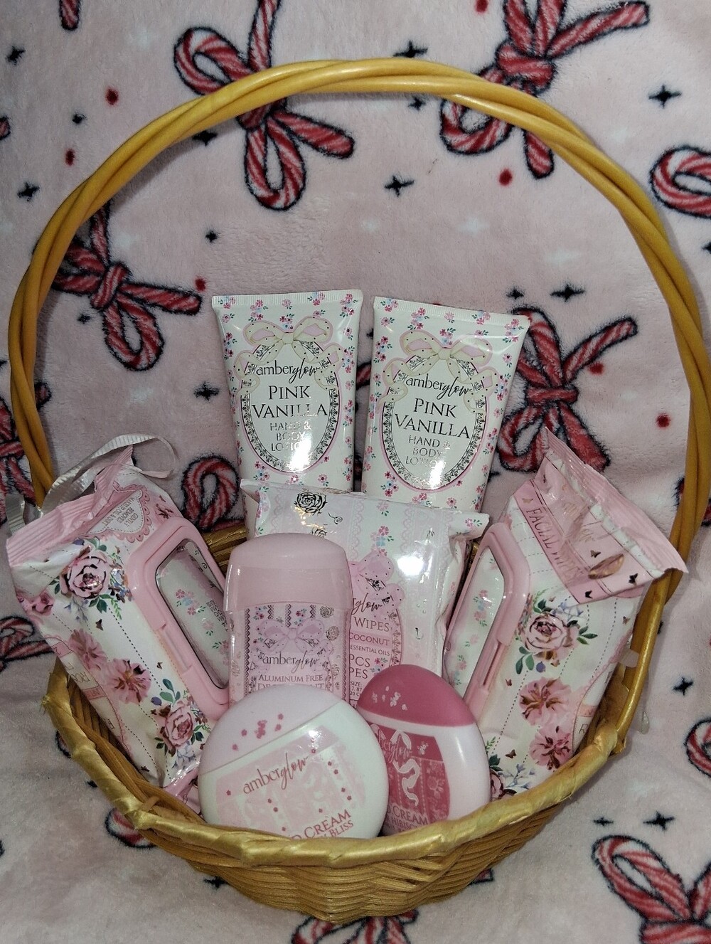 Amberglow Pink Vanilla & Rose Garden Spa Gift Set Bundle (7 Pcs)